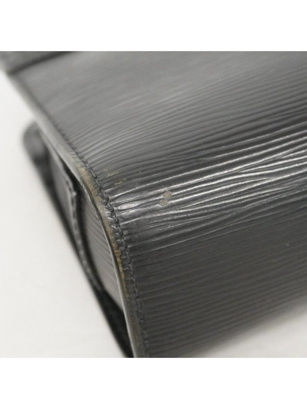 Louis Vuitton Clutch Epi Hoche Noir - Picture 9 of 10